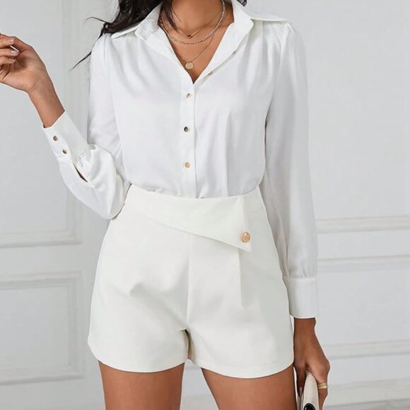 Floerns Elegant Button Front Fold Pleated Shorts, Size Small, NWT - Picture 4 of 7